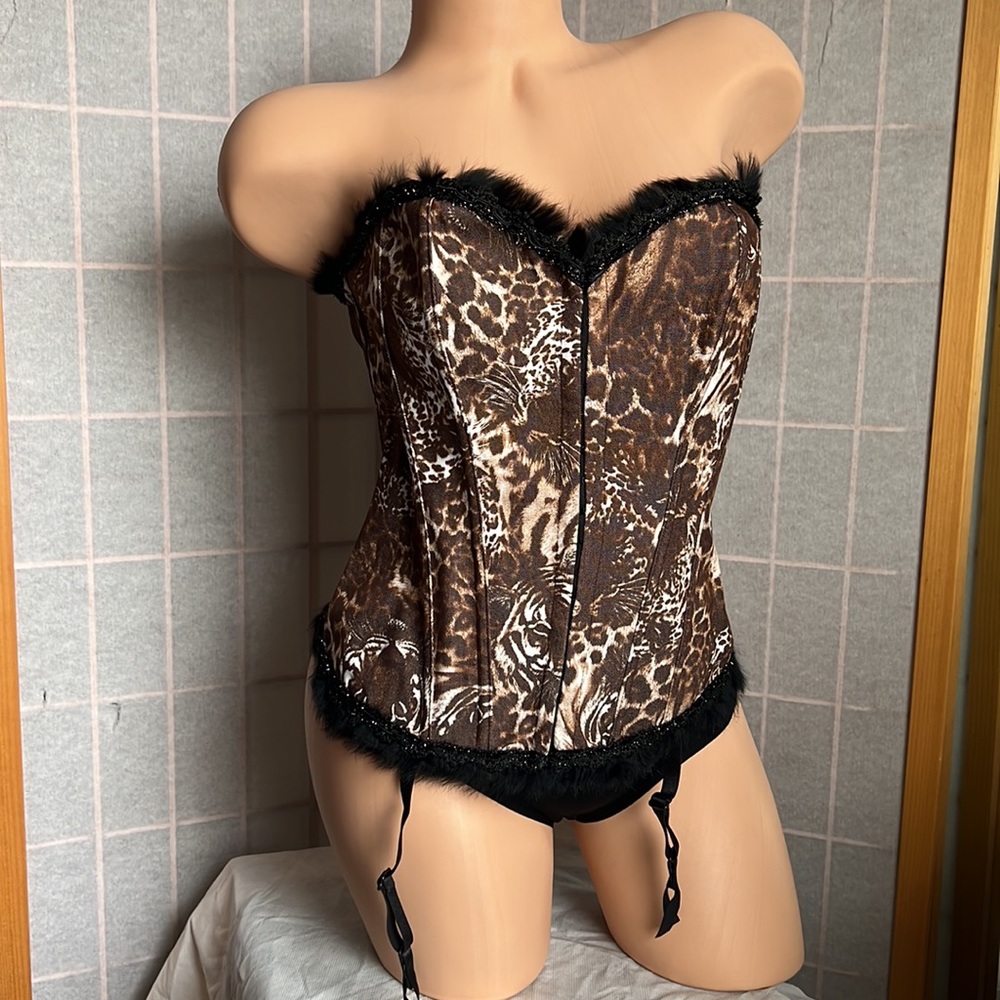 ⚫️ animal print bustier corset top NEW